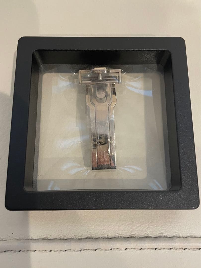 ハリーウィンストン　Dバックル