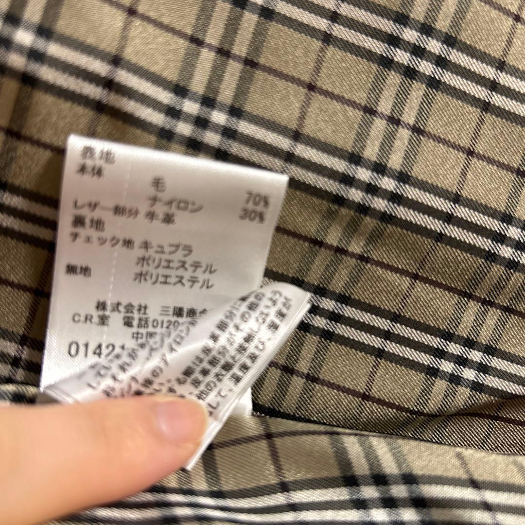 美品　バーバリー　ブルーレーベル　赤ダッフルコート