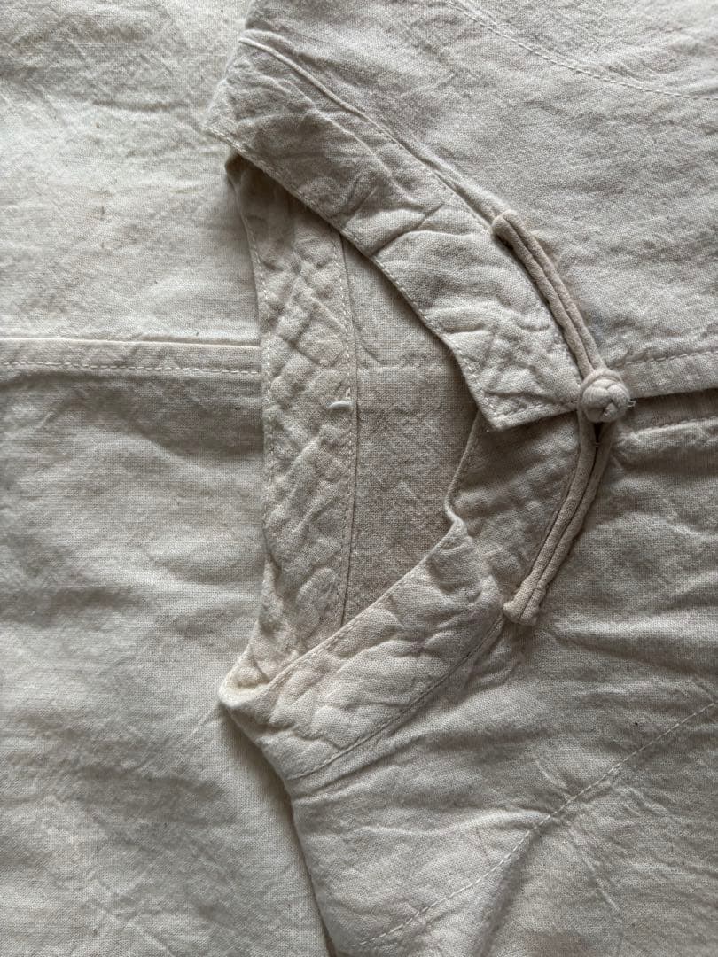 ヂェン先生の日常着　チャイナシャツ　生成りＳサイズ　薄地