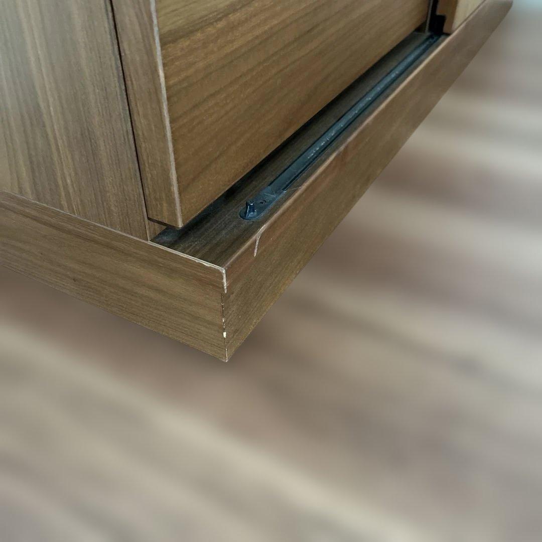 カリモク ウォールナット食器棚キッチンボード 収納引き戸