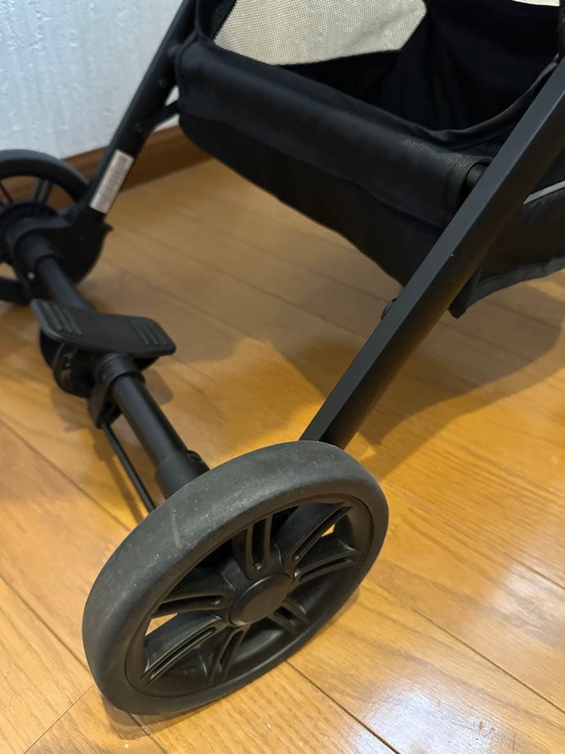 イングリッシーナ ベビーカー クイッド 取扱説明書とベビーカー収納袋付き