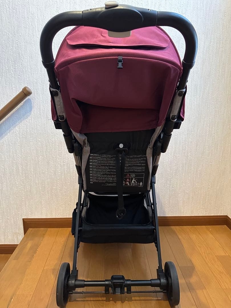 イングリッシーナ ベビーカー クイッド 取扱説明書とベビーカー収納袋付き