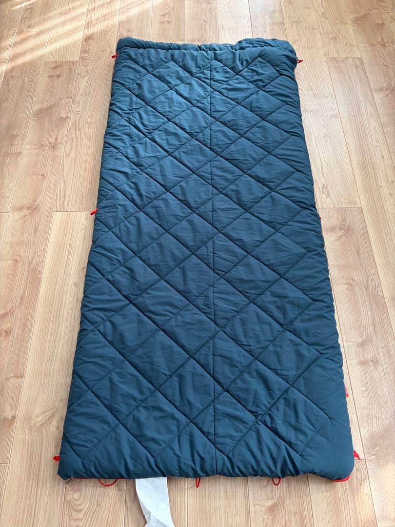 Coleman マルチレイヤースリーピングバッグ