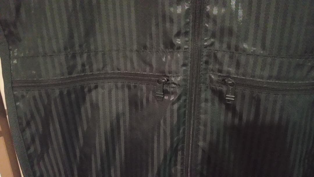 DanTUMI トゥミ ナイロンガーメントバッグケーススーツ収納バッグ