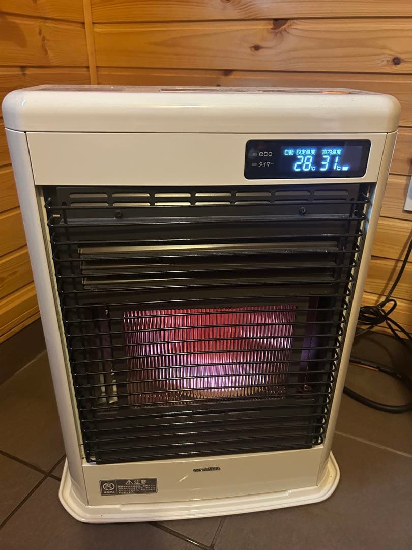 コロナ　2020年FFストーブ（排気筒新品付、及び訳あり品）