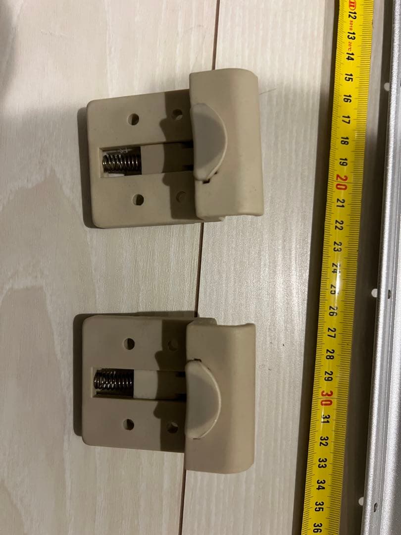 キャンピングカー テーブル DIY