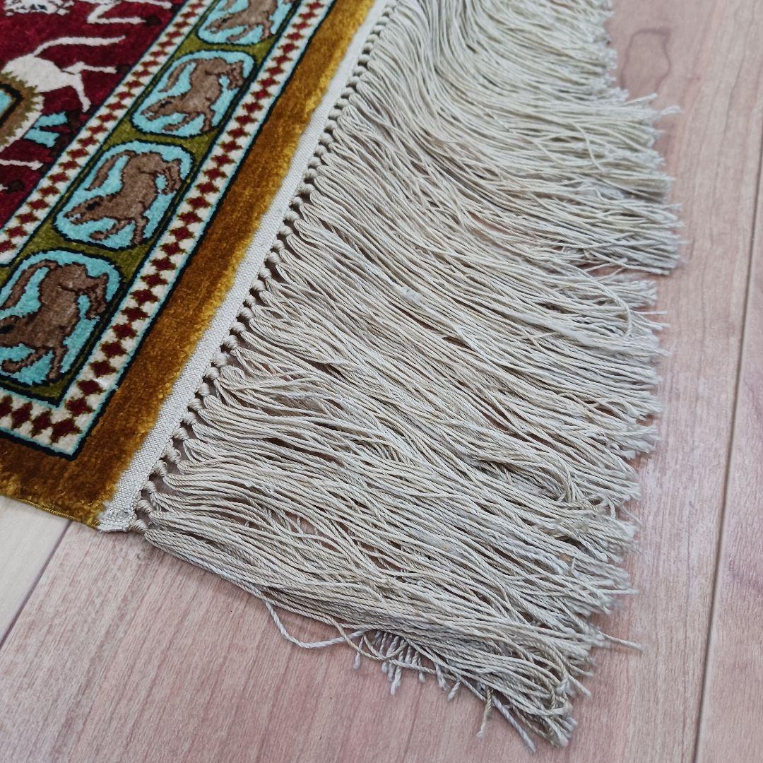 Y3130 ペルシャ絨毯 クム産 パジリク文様 シルク100％ 手織り　ma