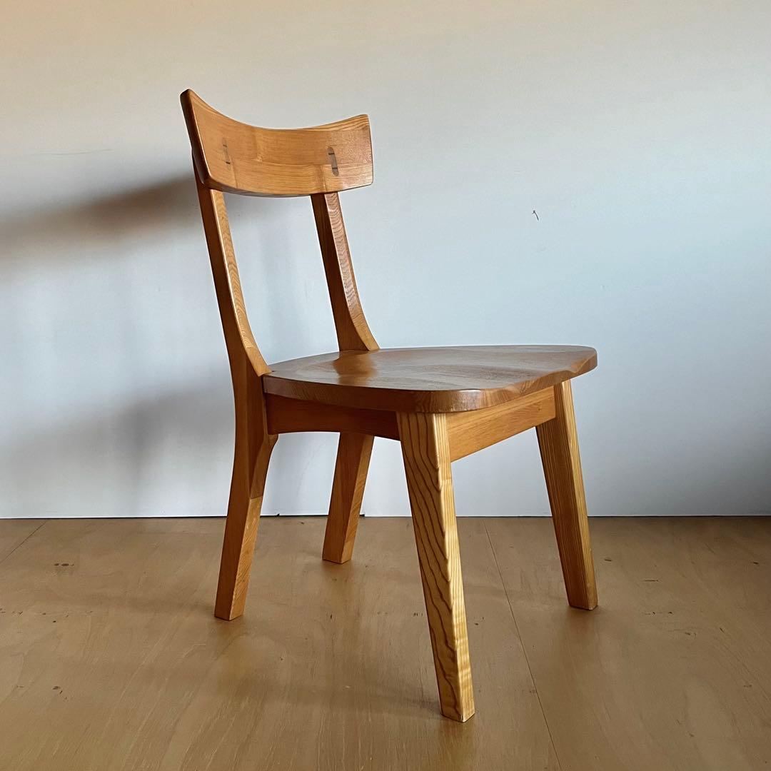 無垢材の椅子 タモ無垢材