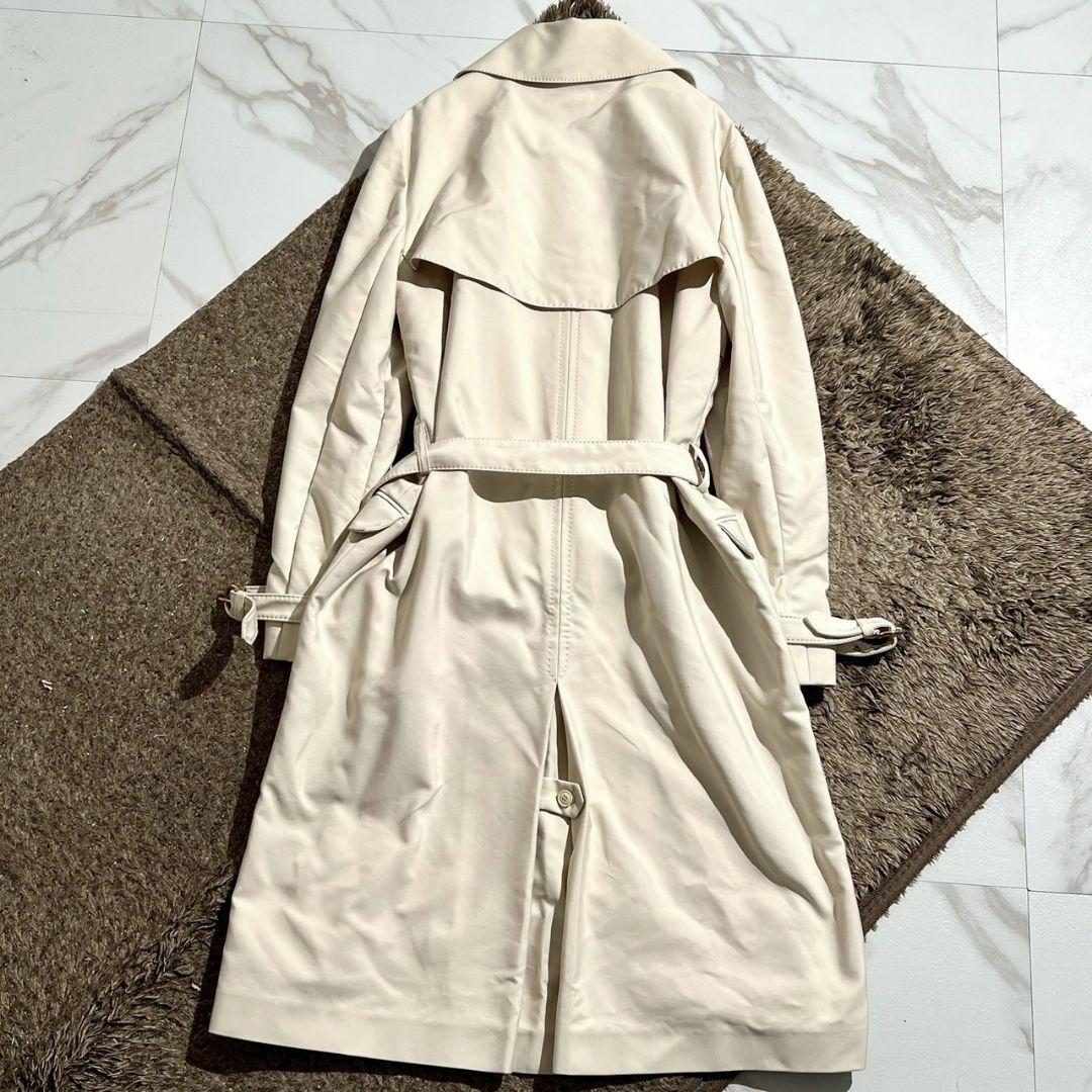 Salvatore Ferragamo トレンチコート アイボリー系 L相当