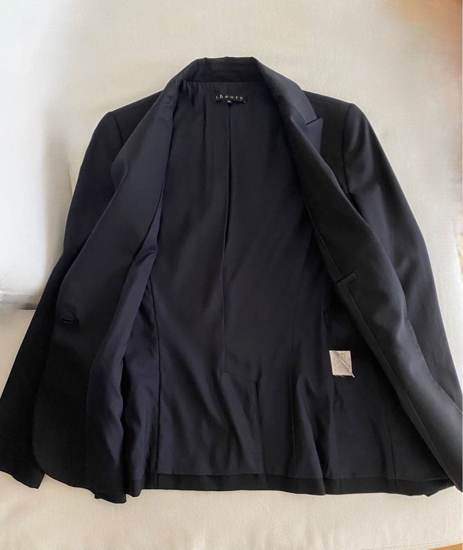 美品 セオリー ネイビーブルー パンツスーツ XS