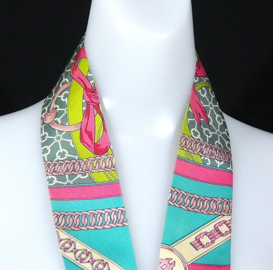 HERMES エルメス　スカーフ　ツイリー　D486