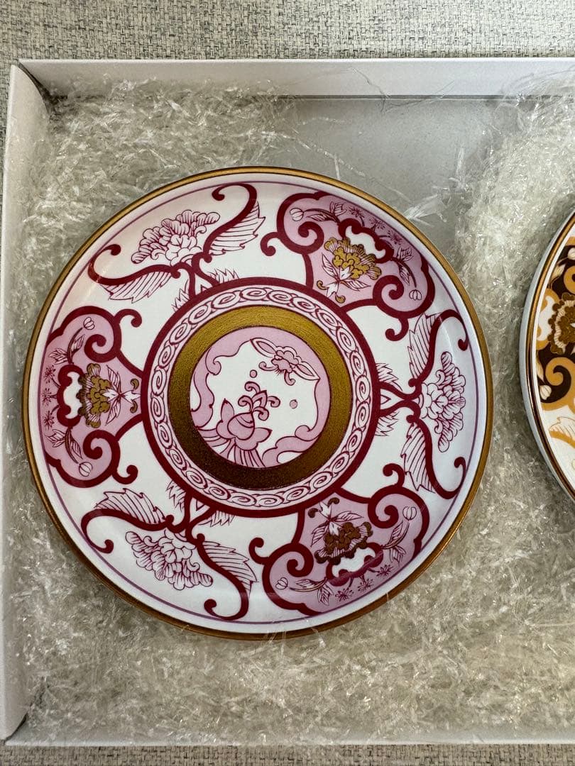 有田ポーセリンラボ JAPAN 古伊万里草花紋和皿二枚新品