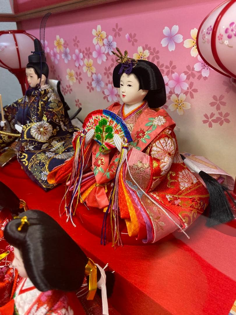 東京久月　雛人形五人飾りアクリルケース入り・間口約５２×奥行約３２×高さ約３５㎝