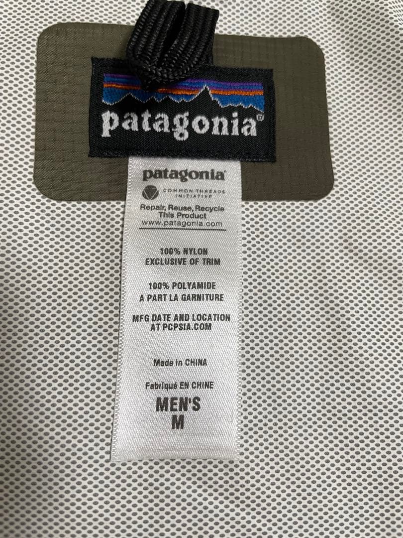 パタゴニア　H2NO ナイロンジャケット カーキ　MARS Mサイズ