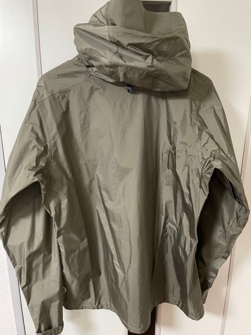 パタゴニア　H2NO ナイロンジャケット カーキ　MARS Mサイズ