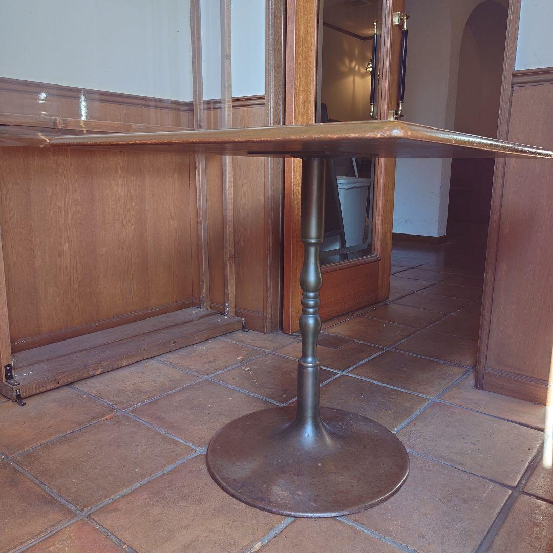 ダックス　木製ブラウンダイニングチェア　椅子2脚　テーブル