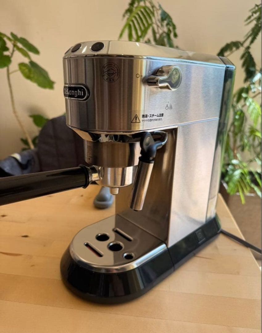 De'Longhi エスプレッソマシン