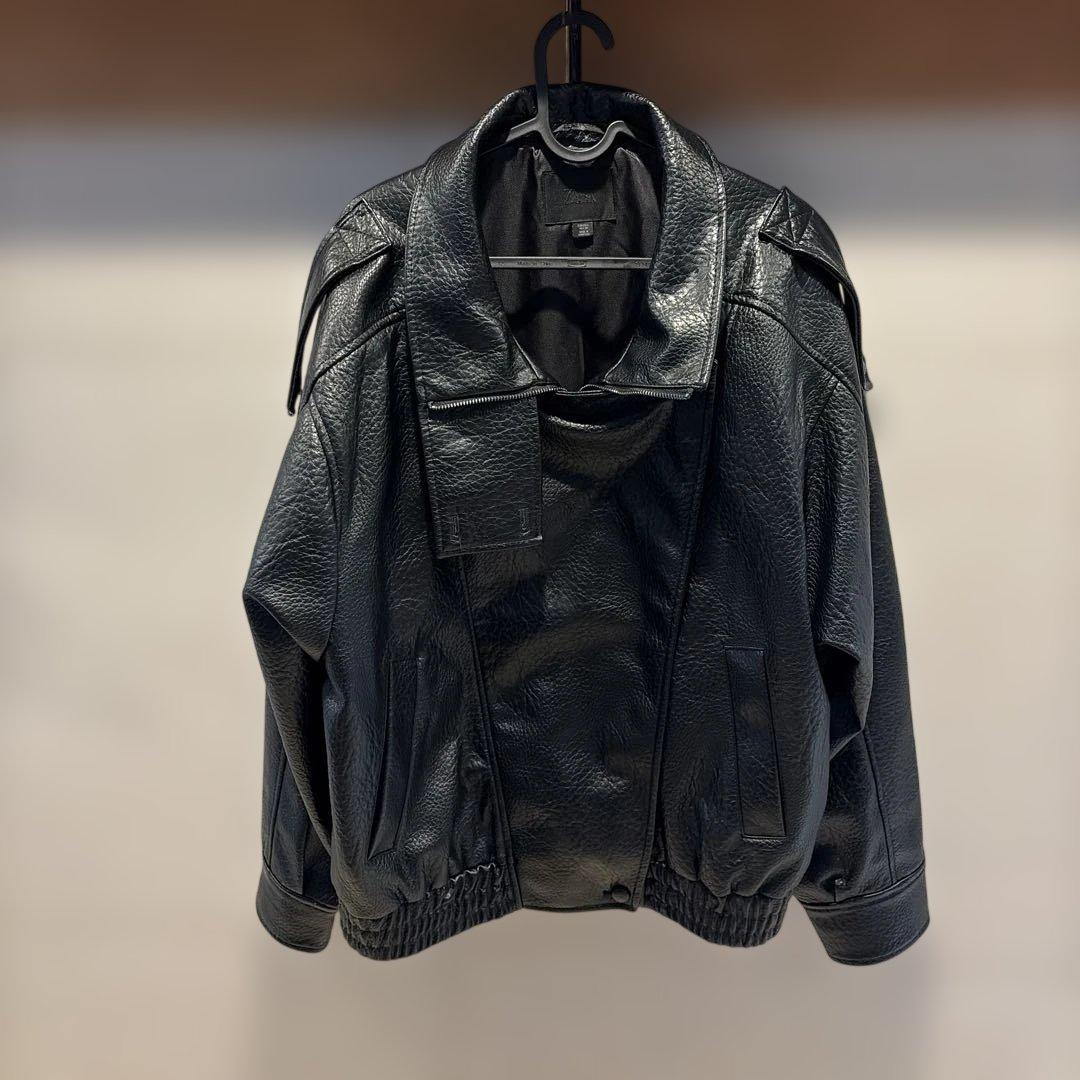 ZARA フェイクレザージャケット　レディース　L
