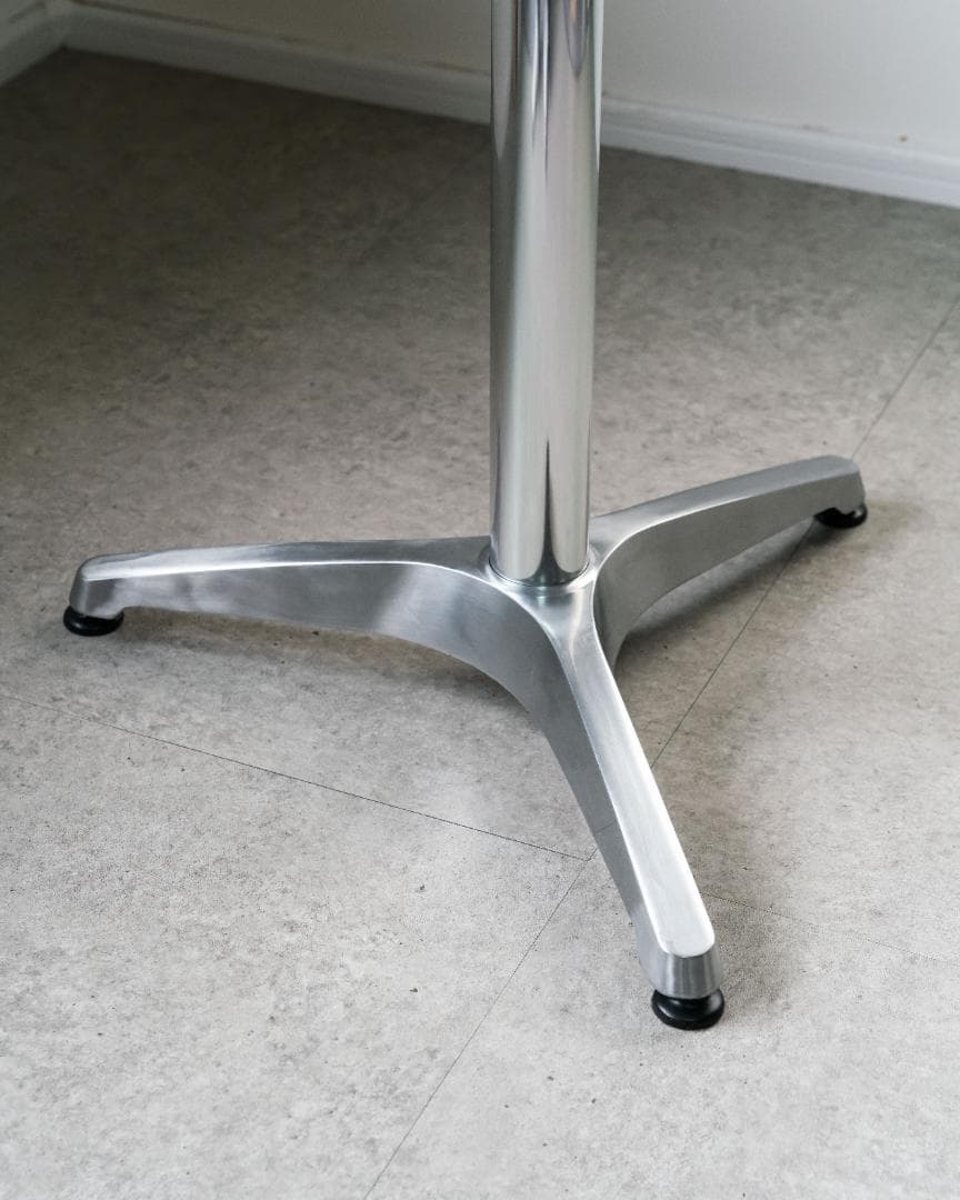 90s ヴィンテージ メタリック ラウンドテーブル ダイナー仕様 レトロモダン