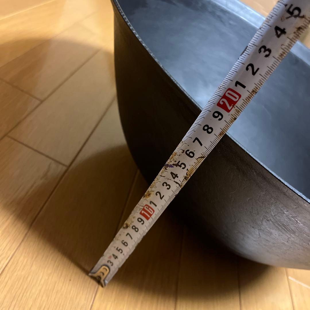 新品　鋳鉄/生鉄/中華鍋 麻製ハンドル 木製蓋付き