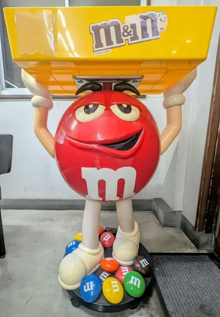 M&M's キャラクター型ディスプレイスタンド(中古)