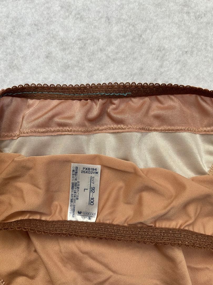 ワコール　Wacoal　ブラ&ショーツ　セット　重力ケアブラ（ノンワイヤ）