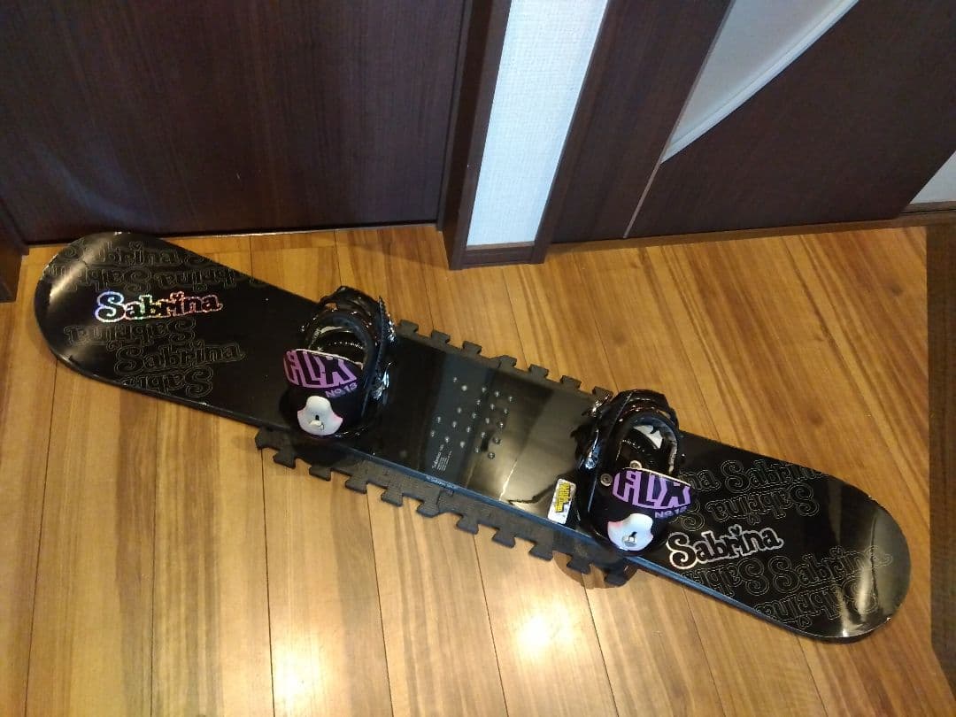 入門・練習用に‼️SABRINA SIS 146 レディーススノーボードセット