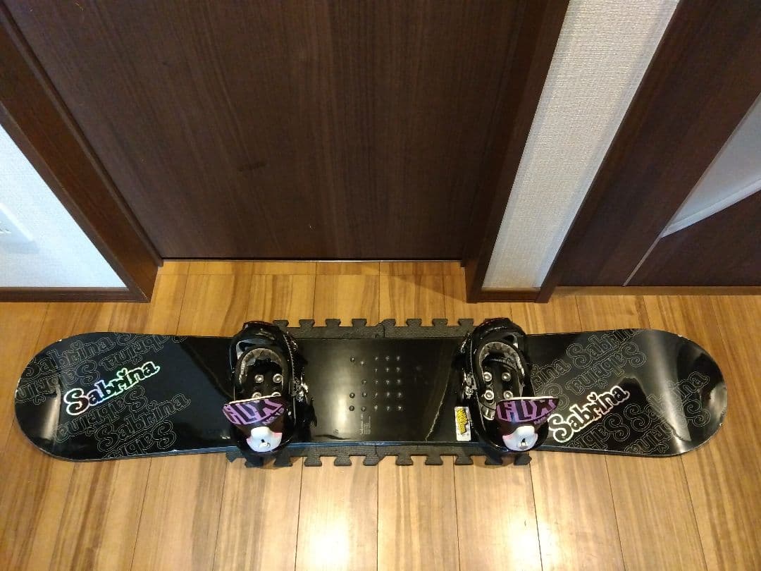 入門・練習用に‼️SABRINA SIS 146 レディーススノーボードセット