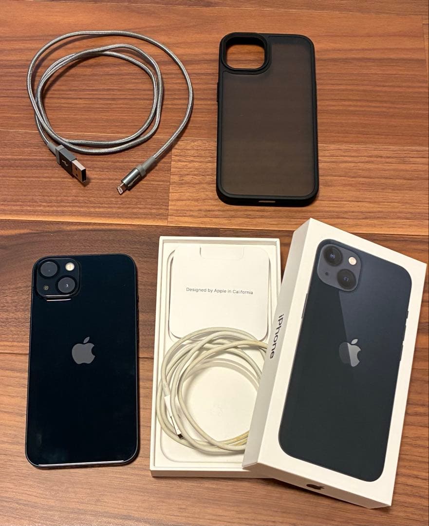 iPhone 13ミッドナイト 容量128G + アクセサリー
