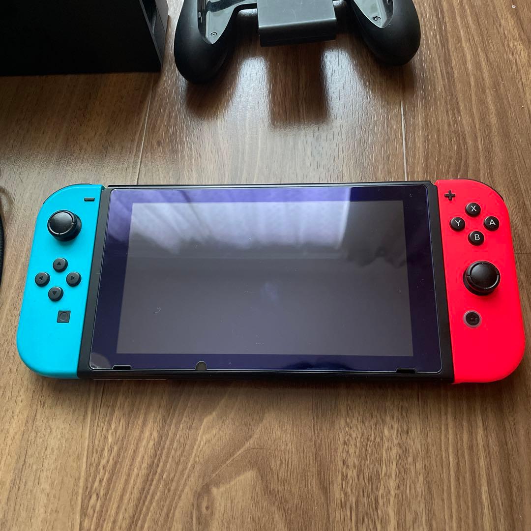 Nintendo Switch 1 本体