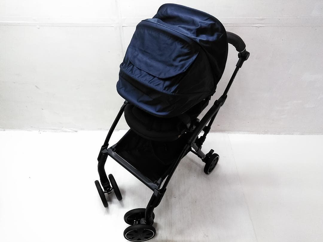 美品 Combi コンビ ラベリタ エッグショック AL 両対面式 ハイシート□