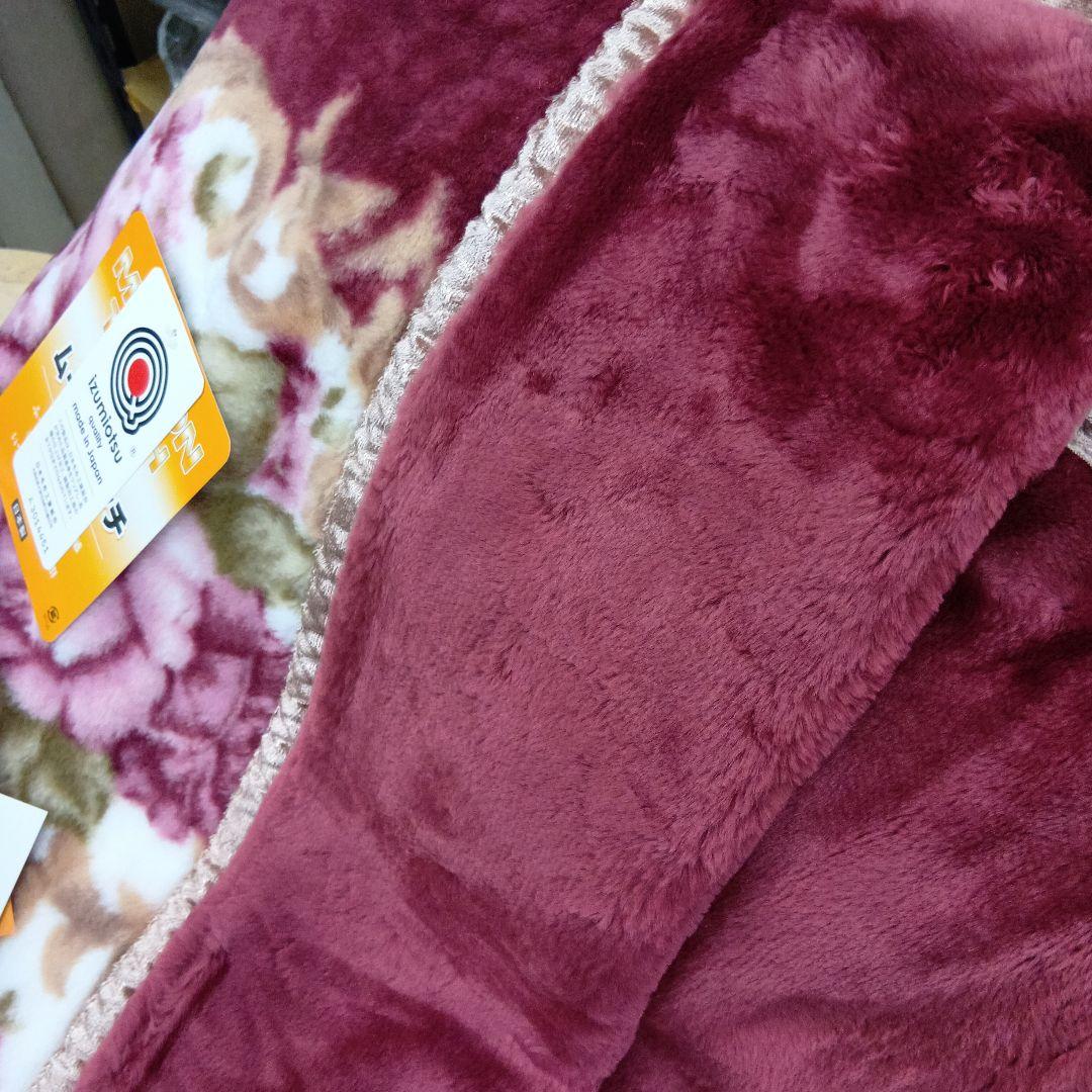 King Palace2枚合わせ 花柄毛布 140cm x 200cm　厚め…