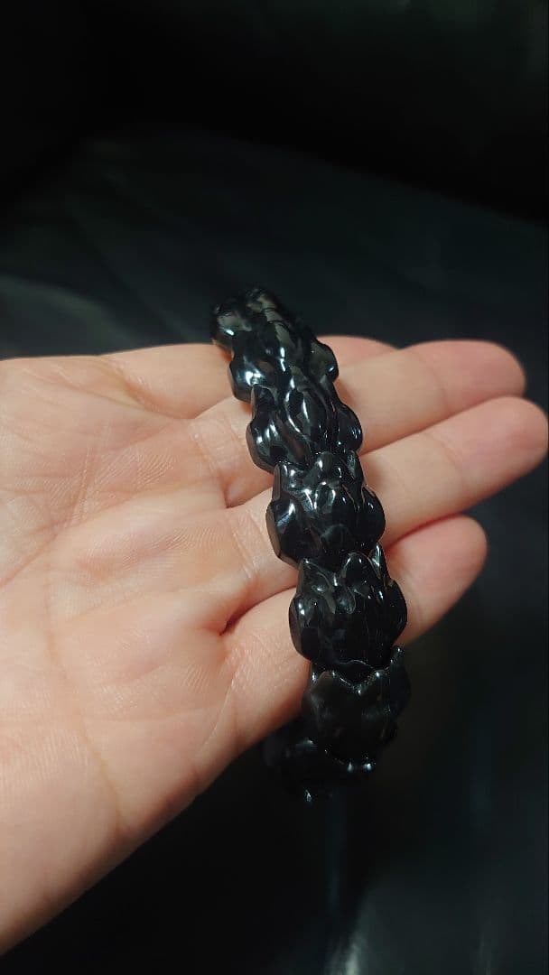 鑑別書付き　高品質　黒翡翠　龍神　ドラゴンブレスレット