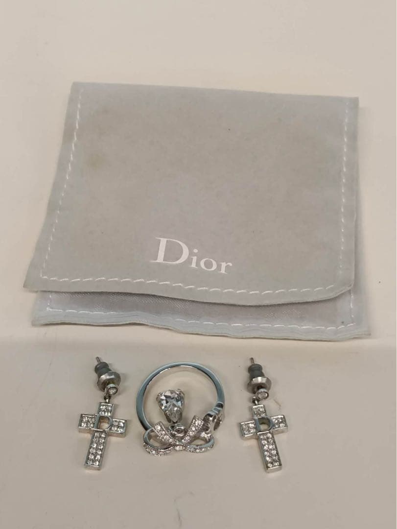 Dior ディオール　ピアスペア/指輪11号　中古現状品　状態良好