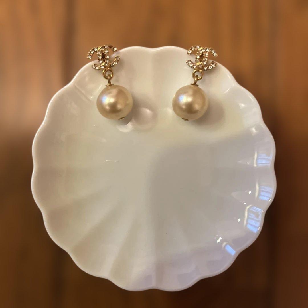 Chanel ゴールド パール ドロップピアス