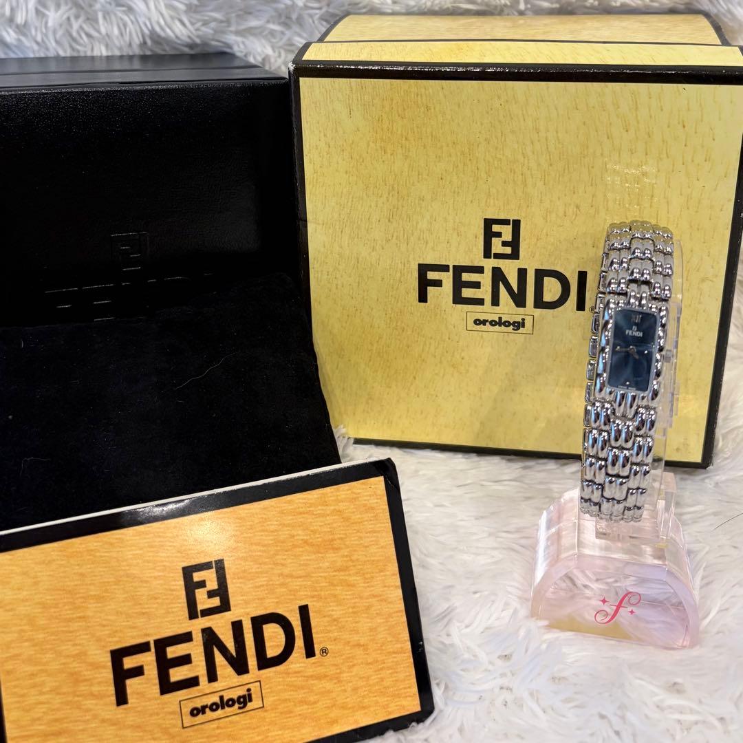 FENDI フェンディ　オロロジ　660L クォーツ　シルバー ブルー