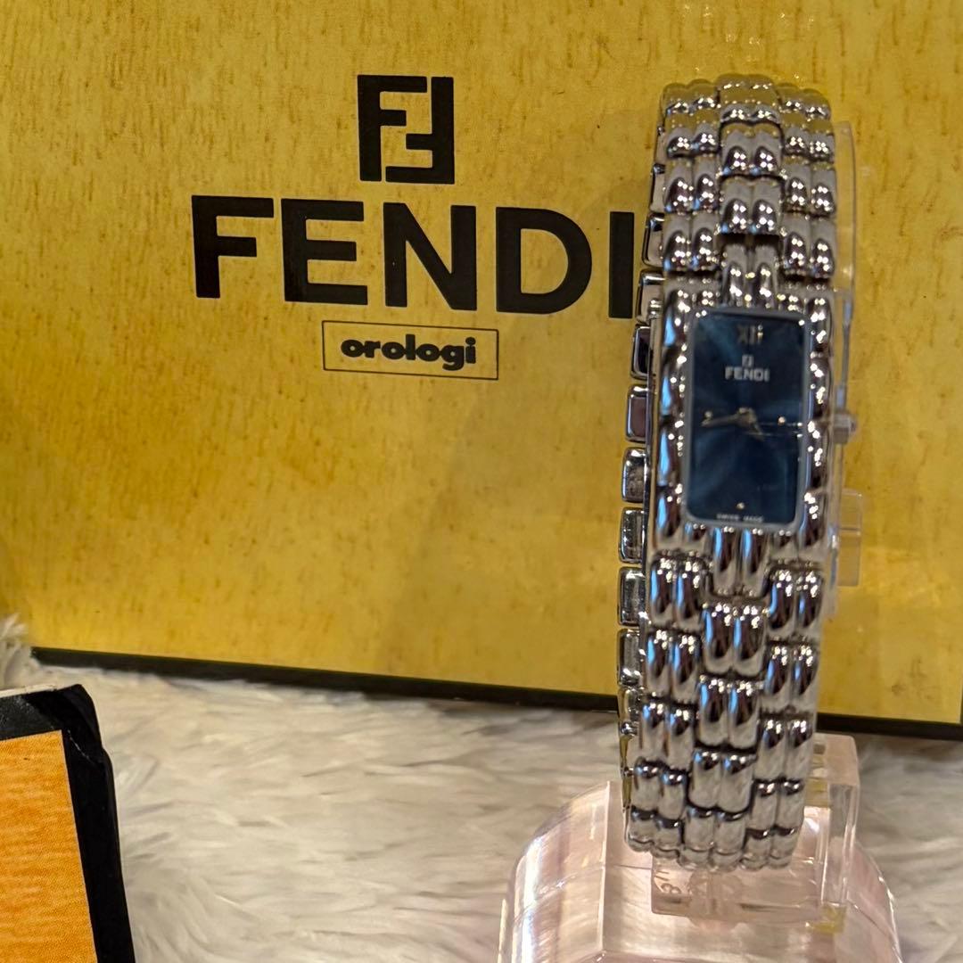 FENDI フェンディ　オロロジ　660L クォーツ　シルバー ブルー