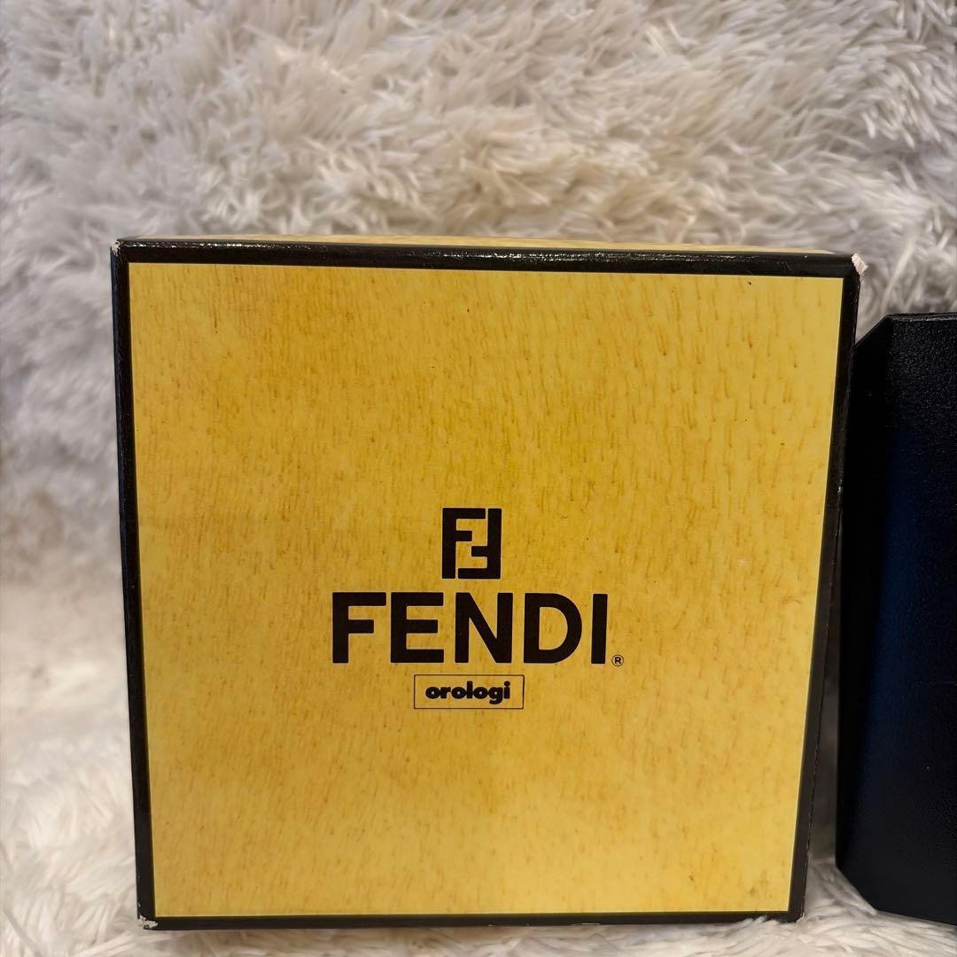 FENDI フェンディ　オロロジ　660L クォーツ　シルバー ブルー