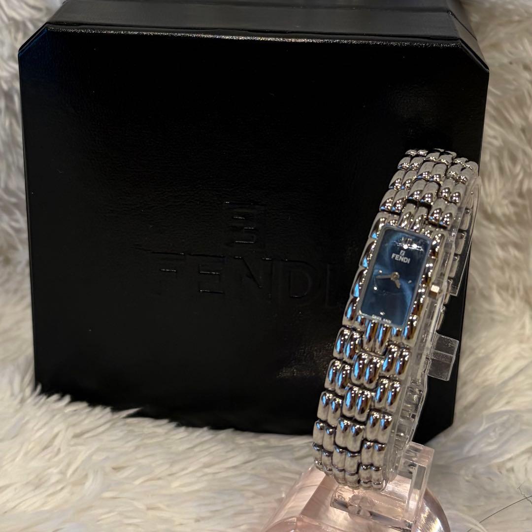 FENDI フェンディ　オロロジ　660L クォーツ　シルバー ブルー