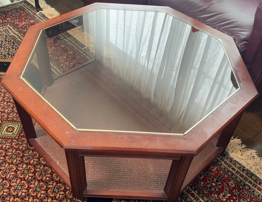 八角形木製ガラステーブル