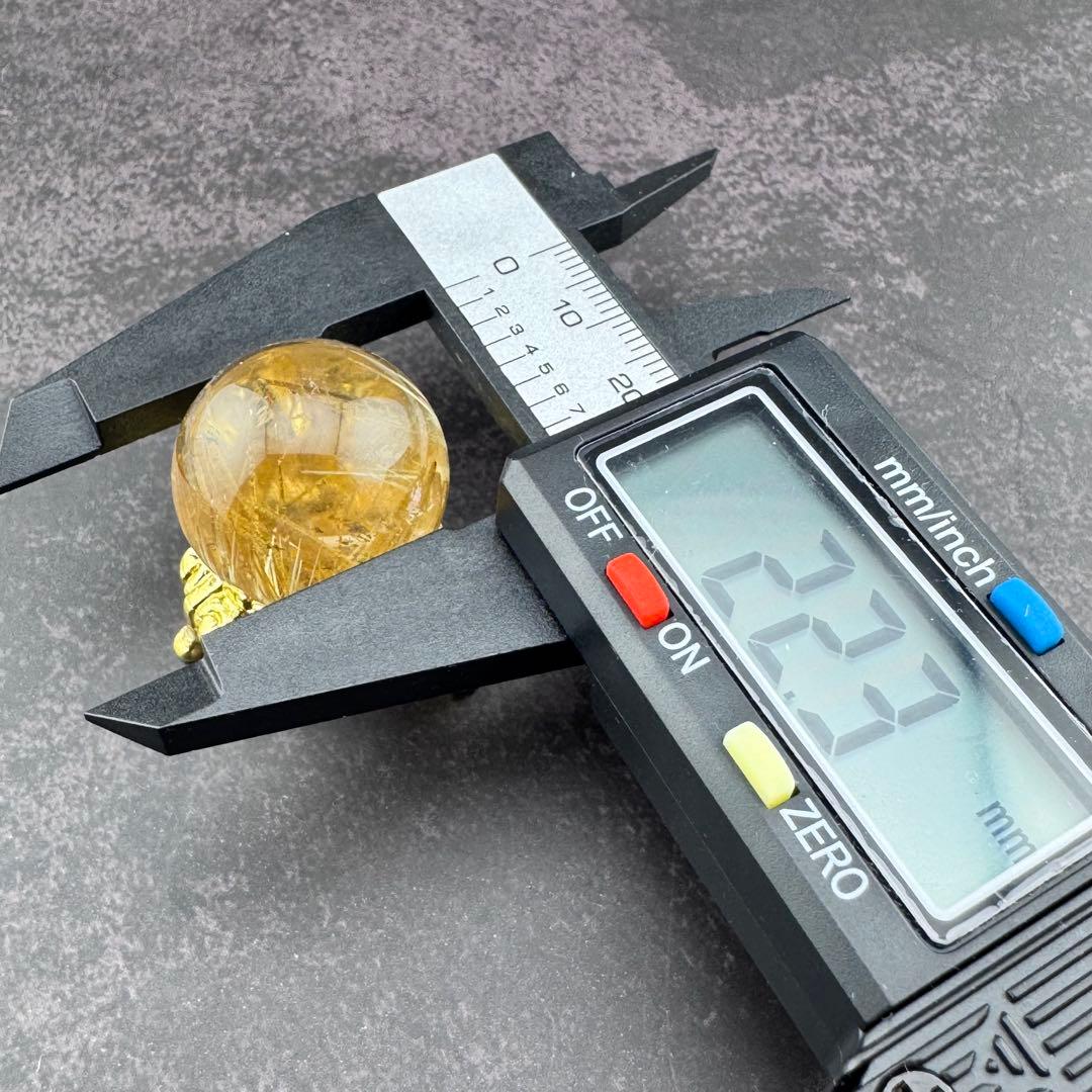 M-14タイチンルチルスフィア　丸玉　天然石　クリスタル　タイチンルチルクォーツ