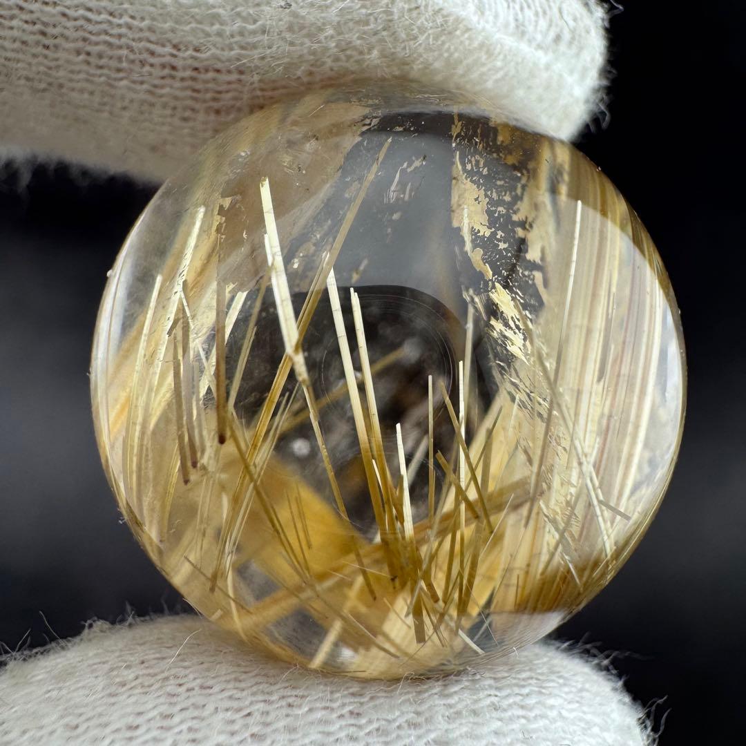 M-14タイチンルチルスフィア　丸玉　天然石　クリスタル　タイチンルチルクォーツ