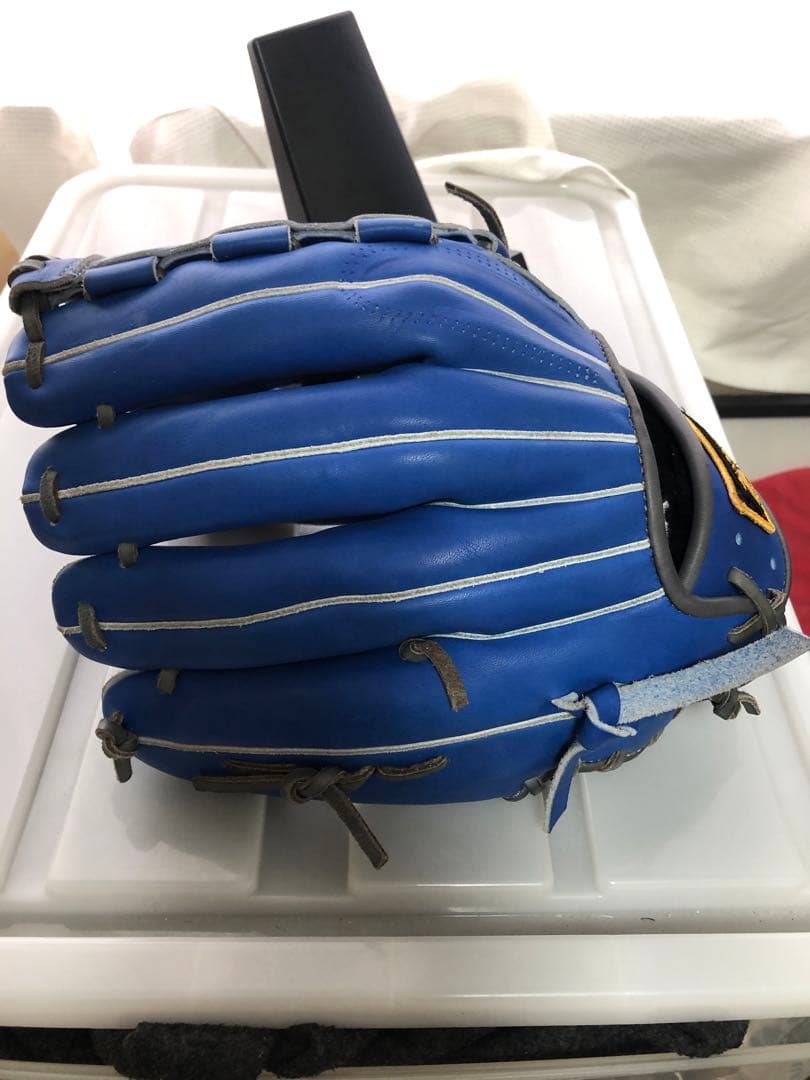 出品最終日売り切り価格　軟式野球グローブ　プロステオーダー品　投手用