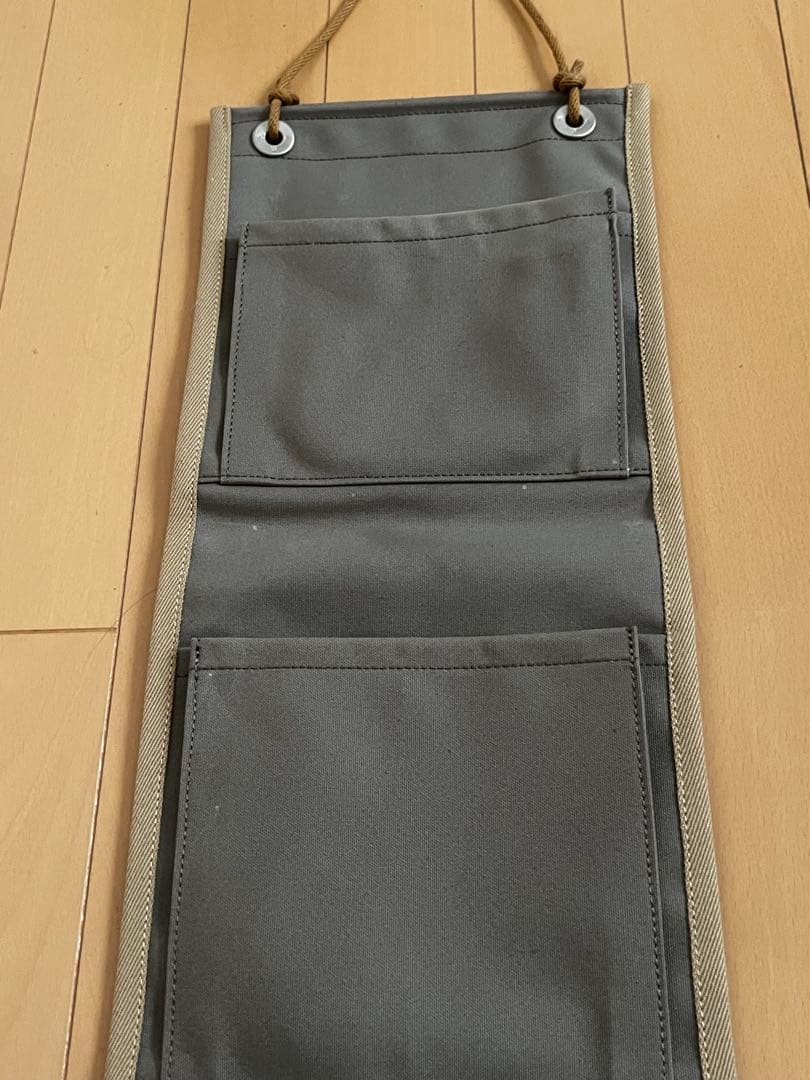 一澤信三郎帆布　吊り下げ式レターラック　小物入れ