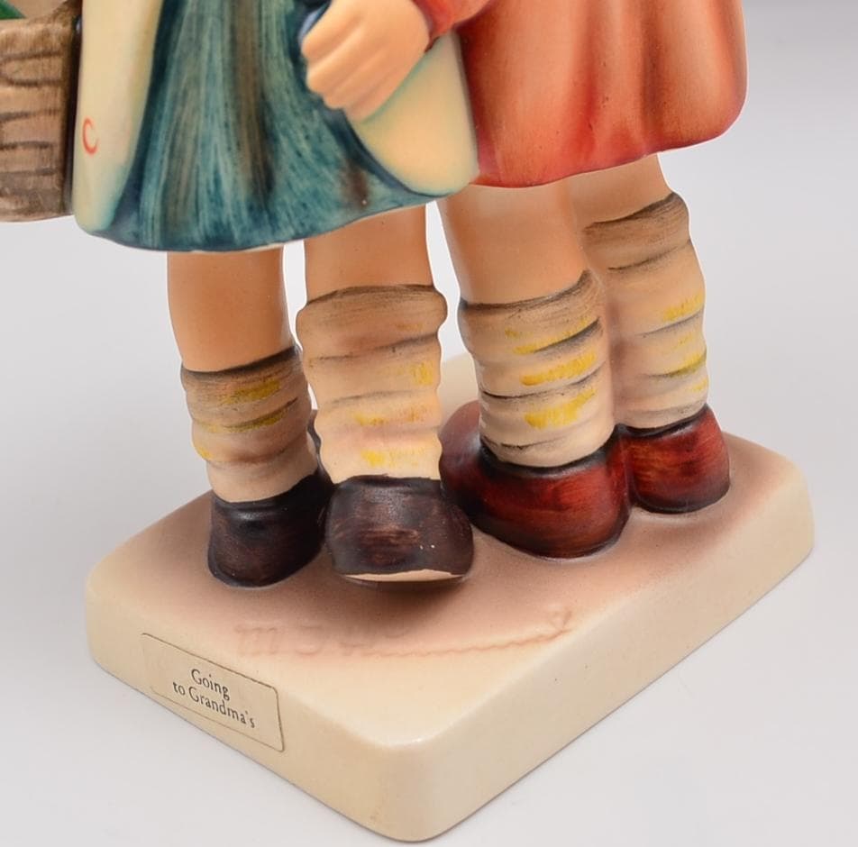 おばあちゃん家に行く／荒れた天気　★フンメル　ドイツゲーベル　ご成約済み