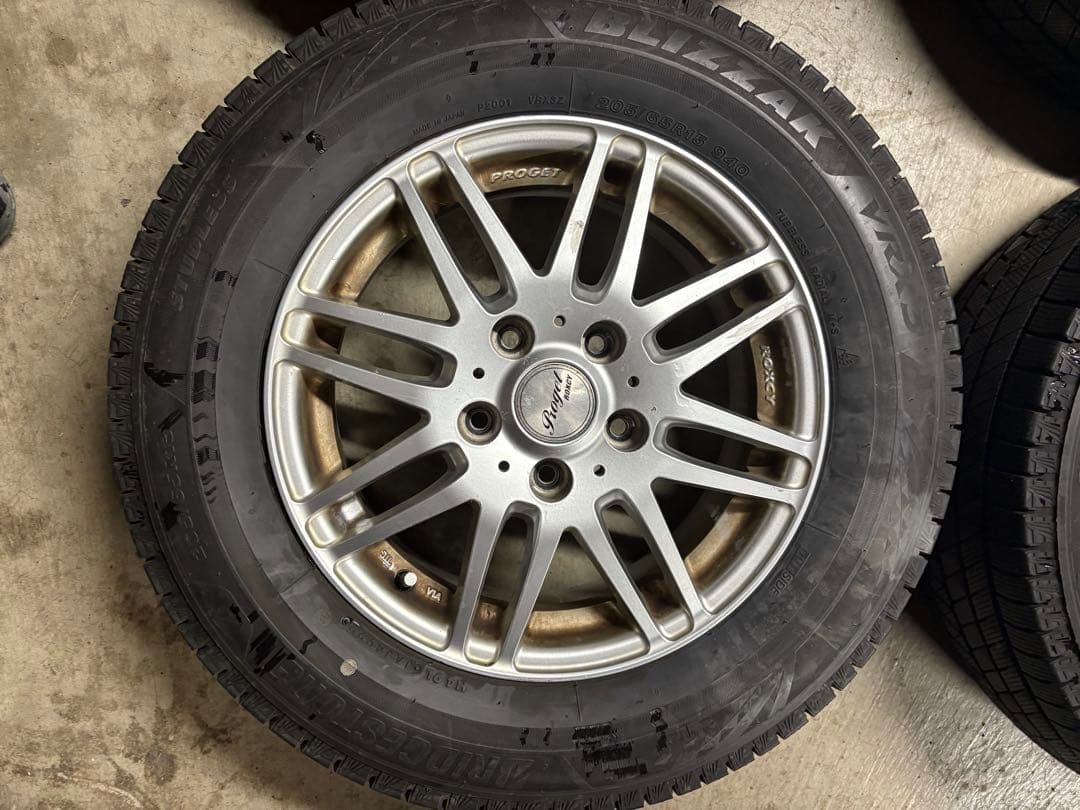 よし　タイヤ VRX3 １５インチホイール付