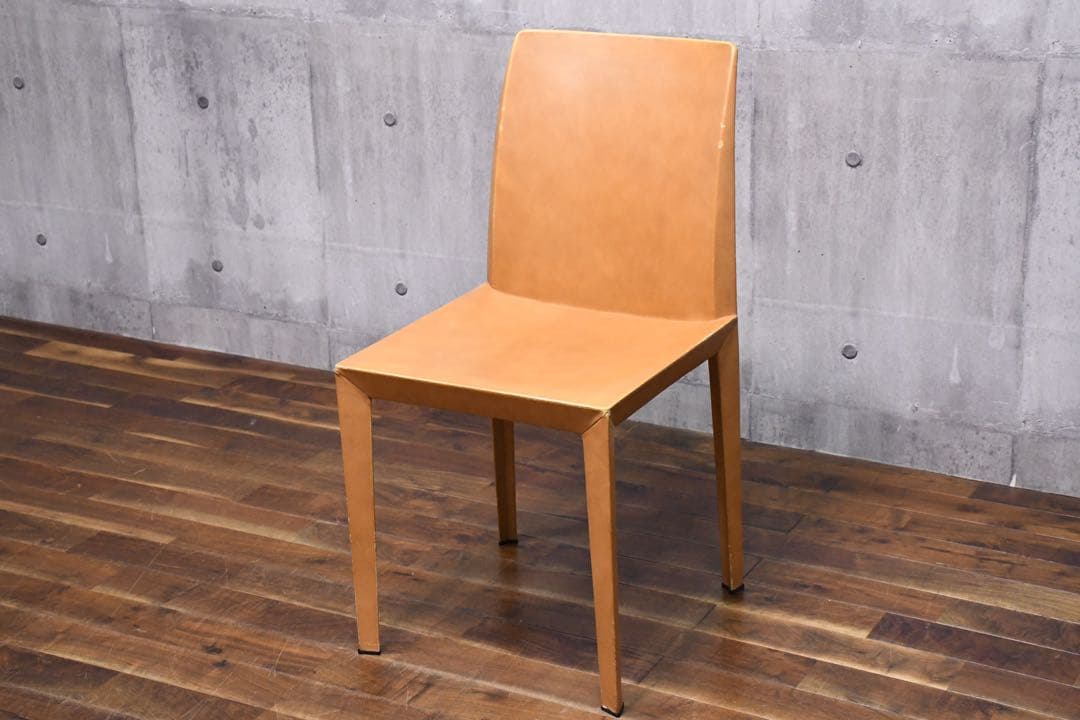 EEK123 イタリア最高峰 ポルトローナフラウ ローラ ダイニングチェア