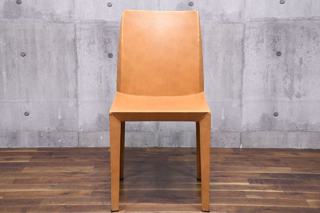 EEK123 イタリア最高峰 ポルトローナフラウ ローラ ダイニングチェア