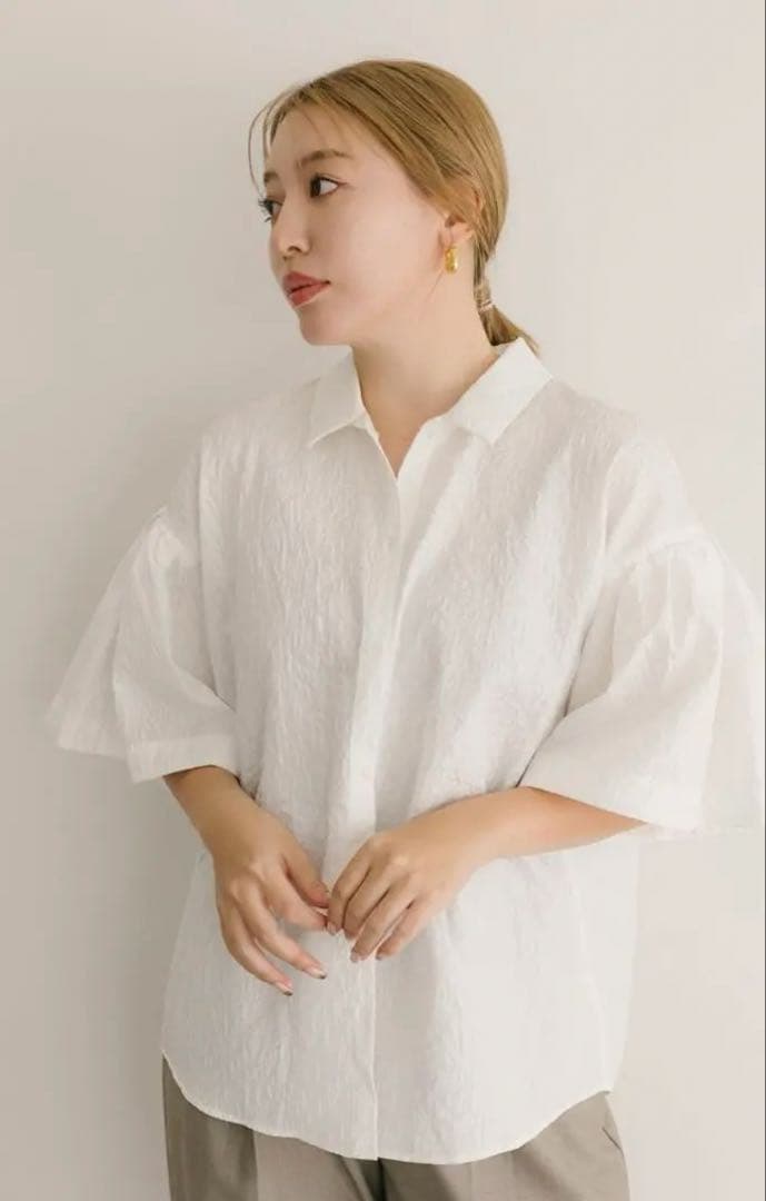 カベサロッソ✴︎ ジャガードタックスリーブブラウス✴︎ ホワイト