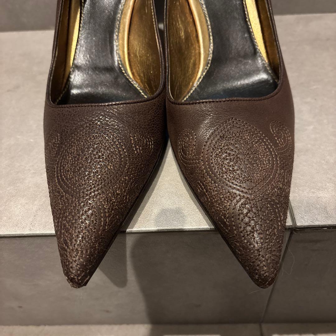 PRADA ダークブラウン パンプス　正規品